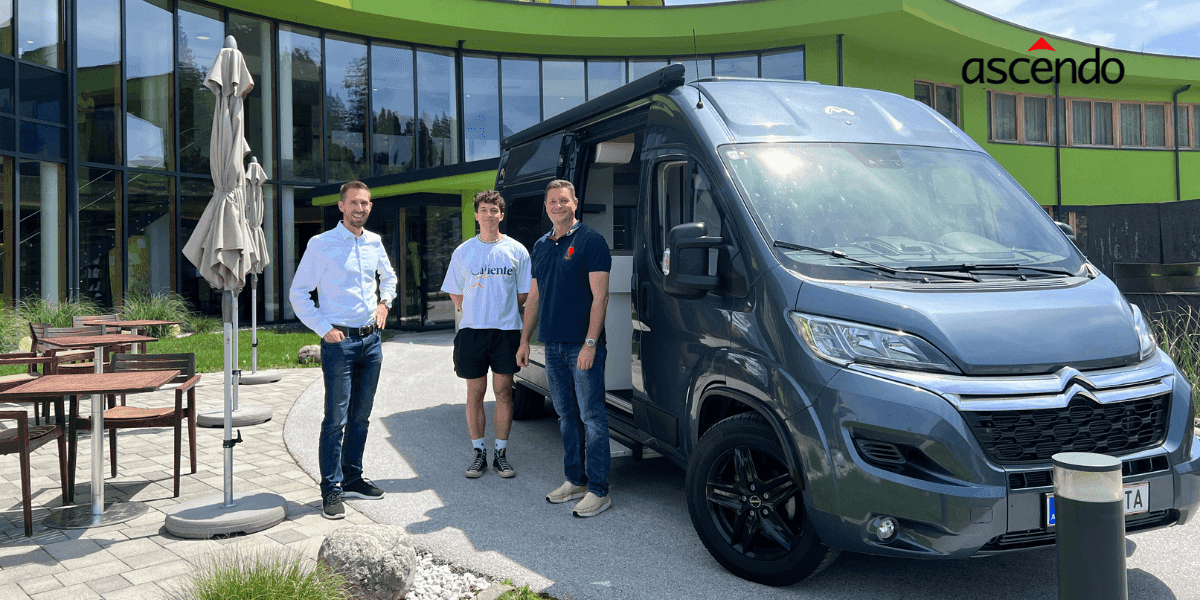 Mobiles Büro mit Van am Gardasee